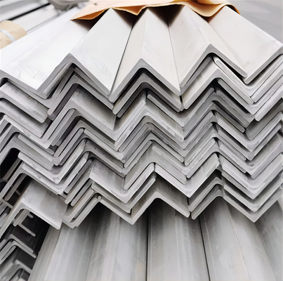 AISI ASTM warm / koudgewalst Q195 - Q420-serie gelijkzijdige hoek voor bouwconstructie