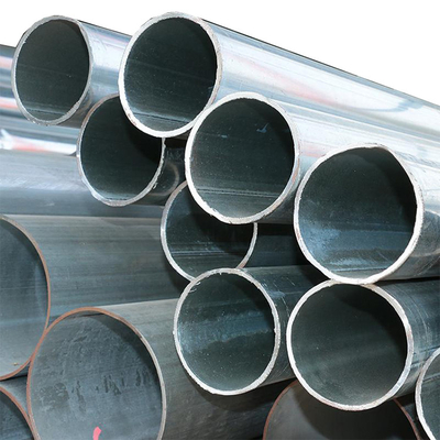 ISO9001 Hoge kwaliteit Q215 Q235 Materiaal gegalvaniseerde stalen buis Rond/vierkantig