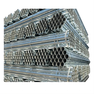 Hoogwaardige Q235 Q215 gegalvaniseerde staalpijp 5,8 m 6 m 12 m lengte voor de industrie