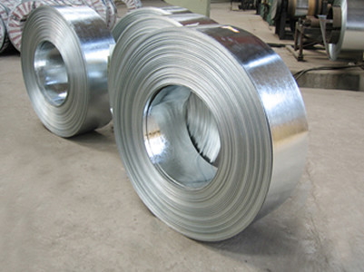 Hoogwaardige Q345 Q235 gegalvaniseerde staal spoel 0,5 mm 1 mm 2 mm dikte voor de industrie