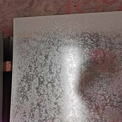 Z180 Z275 Gegalvaniseerde staalplaat Mill Edge Minimum Spangle ISO-certificaat