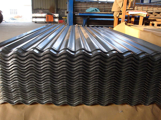 Corrosiebestendige 0,2-0,6 mm Gi gegolfde metalen dakplaat gegalvaniseerd stalen plaat